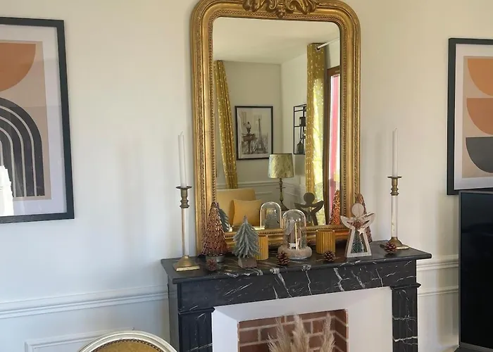 Cozy La Parenthese Pontepiscopienne Apartment