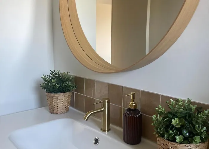 Cozy La Parenthese Pontepiscopienne